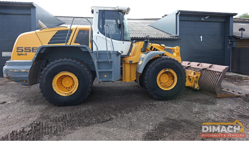 Liebherr L556 Like new!! Airco, quick coupler, skeleton bucket with teeths - Kuormaaja: kuva Liebherr L556 Like new!! Airco, quick coupler, skeleton bucket with teeths - Kuormaaja Liebherr L556 Like new!! Airco, quick coupler, skeleton bucket with teeths - Kuormaaja: kuva Liebherr L556 Like new!! Airco, quick coupler, skeleton bucket with teeths - Kuormaaja