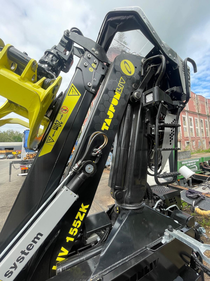 TAJFUN L155ZK 11 L155ZK 11 Forestry crane / L155ZK 11 Forstkran / L155ZK 11 grue forestière / L155ZK 11 grúa forestal - Kappaletavaranosturi - Metsäkone: kuva TAJFUN L155ZK 11 L155ZK 11 Forestry crane / L155ZK 11 Forstkran / L155ZK 11 grue forestière / L155ZK 11 grúa forestal - Kappaletavaranosturi - Metsäkone TAJFUN L155ZK 11 L155ZK 11 Forestry crane / L155ZK 11 Forstkran / L155ZK 11 grue forestière / L155ZK 11 grúa forestal - Kappaletavaranosturi - Metsäkone: kuva TAJFUN L155ZK 11 L155ZK 11 Forestry crane / L155ZK 11 Forstkran / L155ZK 11 grue forestière / L155ZK 11 grúa forestal - Kappaletavaranosturi - Metsäkone