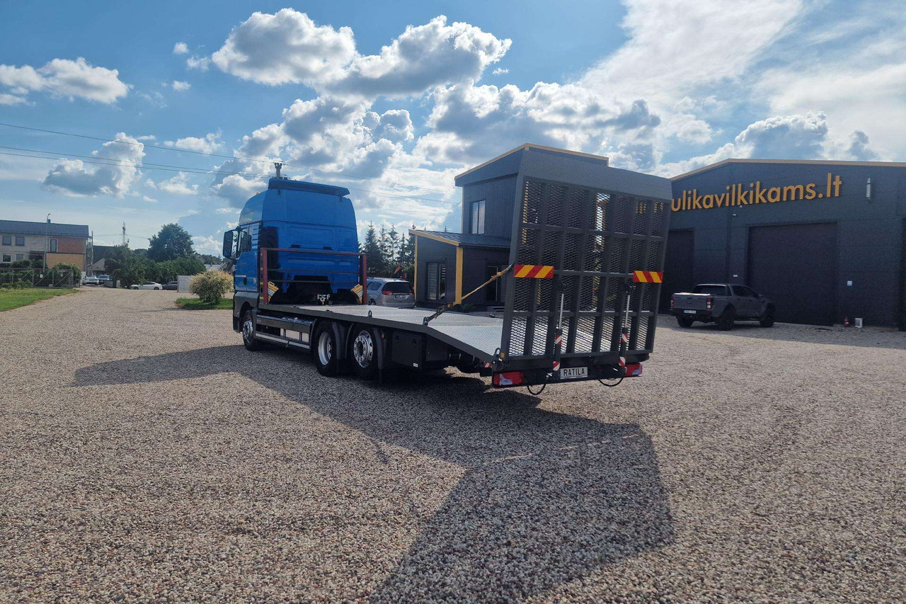 MAN TGX 26.420 - Kuljetin kuorma-auto: kuva MAN TGX 26.420 - Kuljetin kuorma-auto MAN TGX 26.420 - Kuljetin kuorma-auto: kuva MAN TGX 26.420 - Kuljetin kuorma-auto