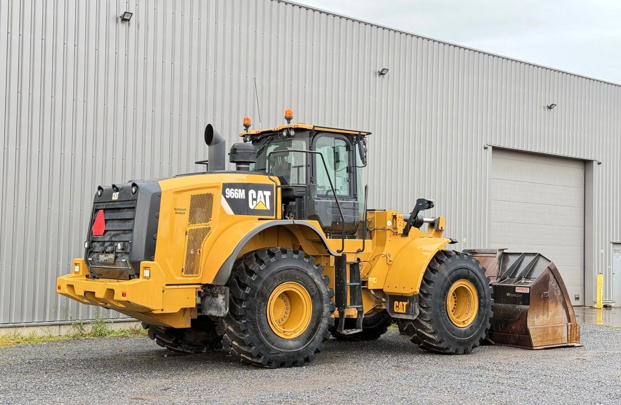 CAT 966 M - Pyöräkuormaaja: kuva CAT 966 M - Pyöräkuormaaja CAT 966 M - Pyöräkuormaaja: kuva CAT 966 M - Pyöräkuormaaja