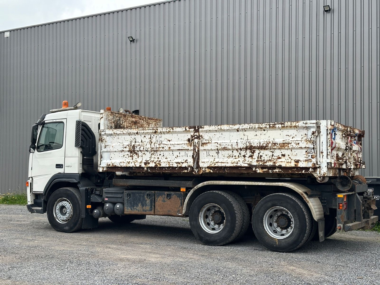 Volvo FM 420 - Koukkulava kuorma-auto: kuva  Volvo FM 420 - Koukkulava kuorma-auto Volvo FM 420 - Koukkulava kuorma-auto: kuva  Volvo FM 420 - Koukkulava kuorma-auto