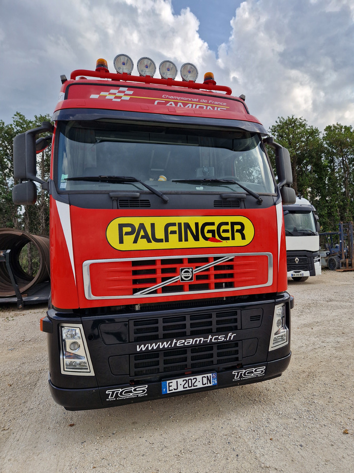 VOLVO FH420 - Vetopöytäauto: kuva VOLVO FH420 - Vetopöytäauto VOLVO FH420 - Vetopöytäauto: kuva VOLVO FH420 - Vetopöytäauto
