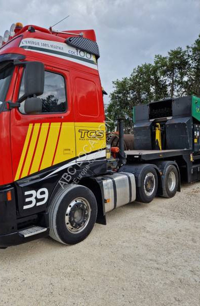 Volvo FH12 420 - Vetopöytäauto: kuva Volvo FH12 420 - Vetopöytäauto Volvo FH12 420 - Vetopöytäauto: kuva Volvo FH12 420 - Vetopöytäauto