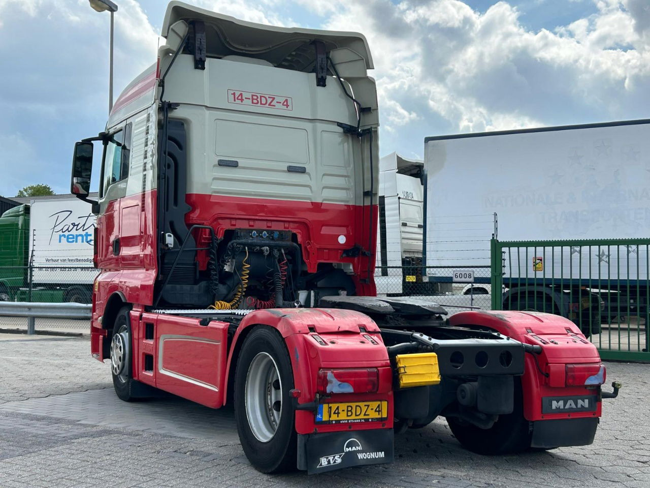 MAN TGX / bj. 2014 / automaat, 12v / APK - Vetopöytäauto: kuva MAN TGX / bj. 2014 / automaat, 12v / APK - Vetopöytäauto MAN TGX / bj. 2014 / automaat, 12v / APK - Vetopöytäauto: kuva MAN TGX / bj. 2014 / automaat, 12v / APK - Vetopöytäauto