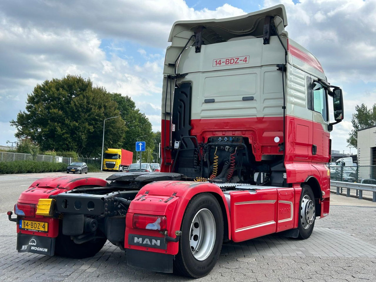 MAN TGX / bj. 2014 / automaat, 12v / APK - Vetopöytäauto: kuva MAN TGX / bj. 2014 / automaat, 12v / APK - Vetopöytäauto MAN TGX / bj. 2014 / automaat, 12v / APK - Vetopöytäauto: kuva MAN TGX / bj. 2014 / automaat, 12v / APK - Vetopöytäauto
