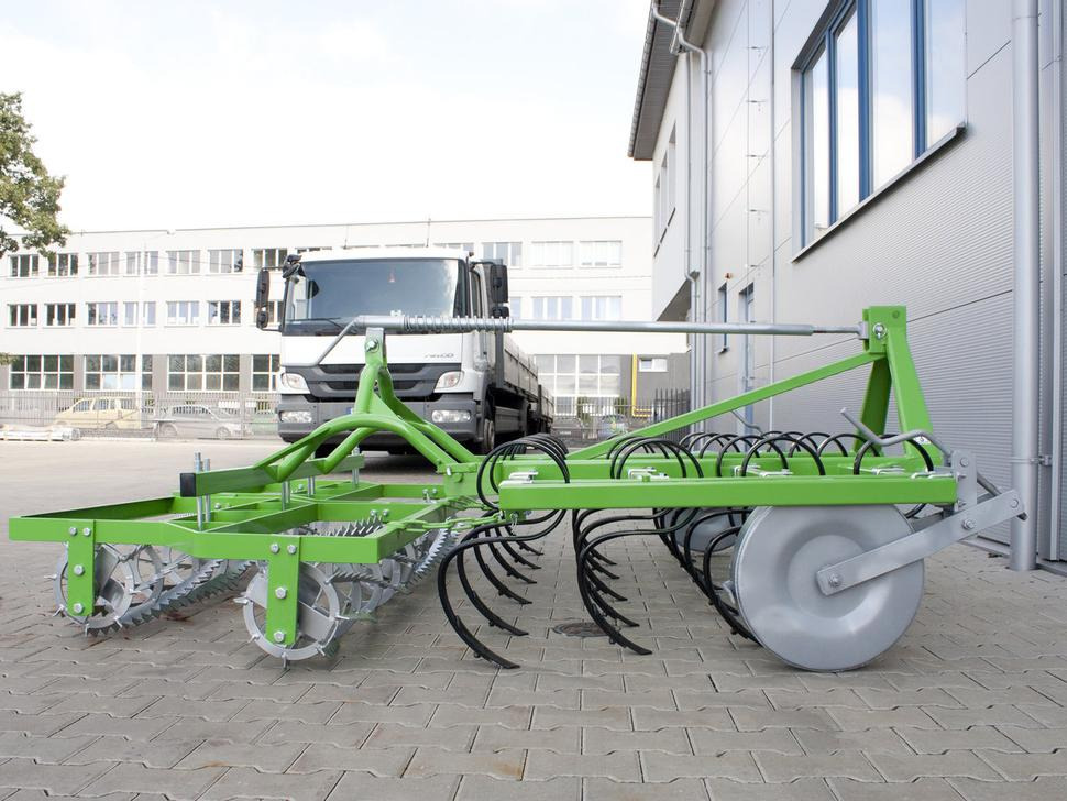 Bomet Saatbettkombination / Tilling set / Cultivateur / Aggregato di coltivazione / Культиватор / Agregat uprawowy - Kultivaattori: kuva Bomet Saatbettkombination / Tilling set / Cultivateur / Aggregato di coltivazione / Культиватор / Agregat uprawowy - Kultivaattori Bomet Saatbettkombination / Tilling set / Cultivateur / Aggregato di coltivazione / Культиватор / Agregat uprawowy - Kultivaattori: kuva Bomet Saatbettkombination / Tilling set / Cultivateur / Aggregato di coltivazione / Культиватор / Agregat uprawowy - Kultivaattori
