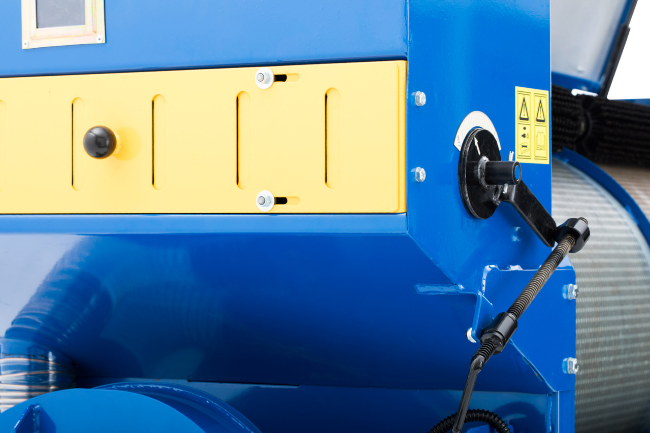 Dozamech Getreidereingier / Grain cleaner / Nettoyeur de céréales / Limpiadora de tambor para cerea / Pulitrice a tamburo per cereali / Барабанный очиститель для зерновых культур / Czyszczalnia bębnowa do zbóż - Viljan puhdistin: kuva Dozamech Getreidereingier / Grain cleaner / Nettoyeur de céréales / Limpiadora de tambor para cerea / Pulitrice a tamburo per cereali / Барабанный очиститель для зерновых культур / Czyszczalnia bębnowa do zbóż - Viljan puhdistin Dozamech Getreidereingier / Grain cleaner / Nettoyeur de céréales / Limpiadora de tambor para cerea / Pulitrice a tamburo per cereali / Барабанный очиститель для зерновых культур / Czyszczalnia bębnowa do zbóż - Viljan puhdistin: kuva Dozamech Getreidereingier / Grain cleaner / Nettoyeur de céréales / Limpiadora de tambor para cerea / Pulitrice a tamburo per cereali / Барабанный очиститель для зерновых культур / Czyszczalnia bębnowa do zbóż - Viljan puhdistin