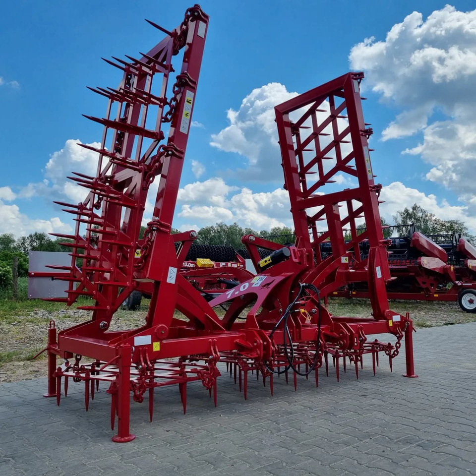 Uusi Äes Lupus 7-Felder schwere Zinkenegge / Tine harrow / Herse à dents / Grada de púas de 5 campos / Erpice / 7-польная зубовая борона / Brona zębowa 7 m: kuva Uusi Äes Lupus 7-Felder schwere Zinkenegge / Tine harrow / Herse à dents / Grada de púas de 5 campos / Erpice / 7-польная зубовая борона / Brona zębowa 7 m Uusi Äes Lupus 7-Felder schwere Zinkenegge / Tine harrow / Herse à dents / Grada de púas de 5 campos / Erpice / 7-польная зубовая борона / Brona zębowa 7 m: kuva Uusi Äes Lupus 7-Felder schwere Zinkenegge / Tine harrow / Herse à dents / Grada de púas de 5 campos / Erpice / 7-польная зубовая борона / Brona zębowa 7 m