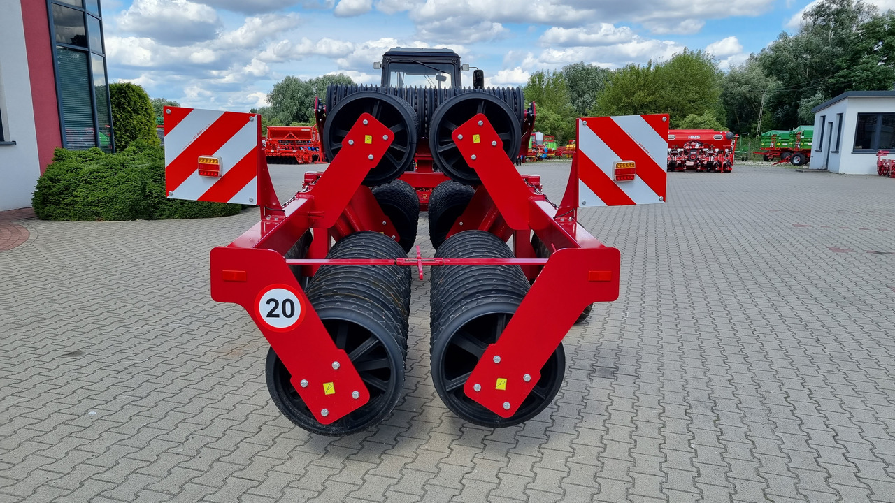 Lupus Ackerwalze / Sowing roller / Rouleau / Rodillo de cultivo / Rullo di coltivazione / Культивационный каток / Wał uprawowy 12 m - Jyrä - maanviljely: kuva Lupus Ackerwalze / Sowing roller / Rouleau / Rodillo de cultivo / Rullo di coltivazione / Культивационный каток / Wał uprawowy 12 m - Jyrä - maanviljely Lupus Ackerwalze / Sowing roller / Rouleau / Rodillo de cultivo / Rullo di coltivazione / Культивационный каток / Wał uprawowy 12 m - Jyrä - maanviljely: kuva Lupus Ackerwalze / Sowing roller / Rouleau / Rodillo de cultivo / Rullo di coltivazione / Культивационный каток / Wał uprawowy 12 m - Jyrä - maanviljely