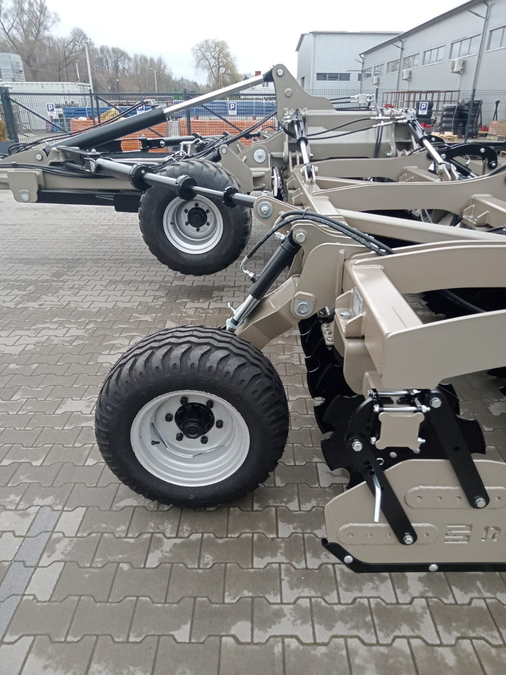 Uusi Lautasäes ROLEX Scheibenegge / Disc harrow / Dechaumeur à disques / Erpice a dischi / Grada de discos /Дисковая борона / Brona talerzowa 8 m: kuva Uusi Lautasäes ROLEX Scheibenegge / Disc harrow / Dechaumeur à disques / Erpice a dischi / Grada de discos /Дисковая борона / Brona talerzowa 8 m