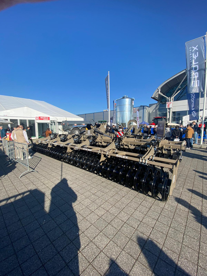 Uusi Lautasäes ROLEX Scheibenegge / Disc harrow / Dechaumeur à disques / Erpice a dischi / Grada de discos /Дисковая борона / Brona talerzowa 8 m: kuva Uusi Lautasäes ROLEX Scheibenegge / Disc harrow / Dechaumeur à disques / Erpice a dischi / Grada de discos /Дисковая борона / Brona talerzowa 8 m