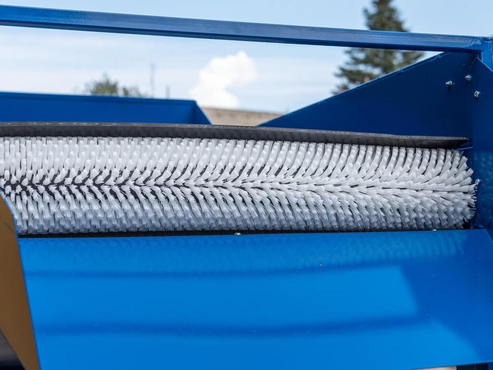 ROLMET Bürstenmaschine / Potato brush cleaner / Nettoyeuse à brosse / Pulitore a spazzole / Очиститель / Czyszczarka szczotkowa - Perunakone: kuva ROLMET Bürstenmaschine / Potato brush cleaner / Nettoyeuse à brosse / Pulitore a spazzole / Очиститель / Czyszczarka szczotkowa - Perunakone ROLMET Bürstenmaschine / Potato brush cleaner / Nettoyeuse à brosse / Pulitore a spazzole / Очиститель / Czyszczarka szczotkowa - Perunakone: kuva ROLMET Bürstenmaschine / Potato brush cleaner / Nettoyeuse à brosse / Pulitore a spazzole / Очиститель / Czyszczarka szczotkowa - Perunakone