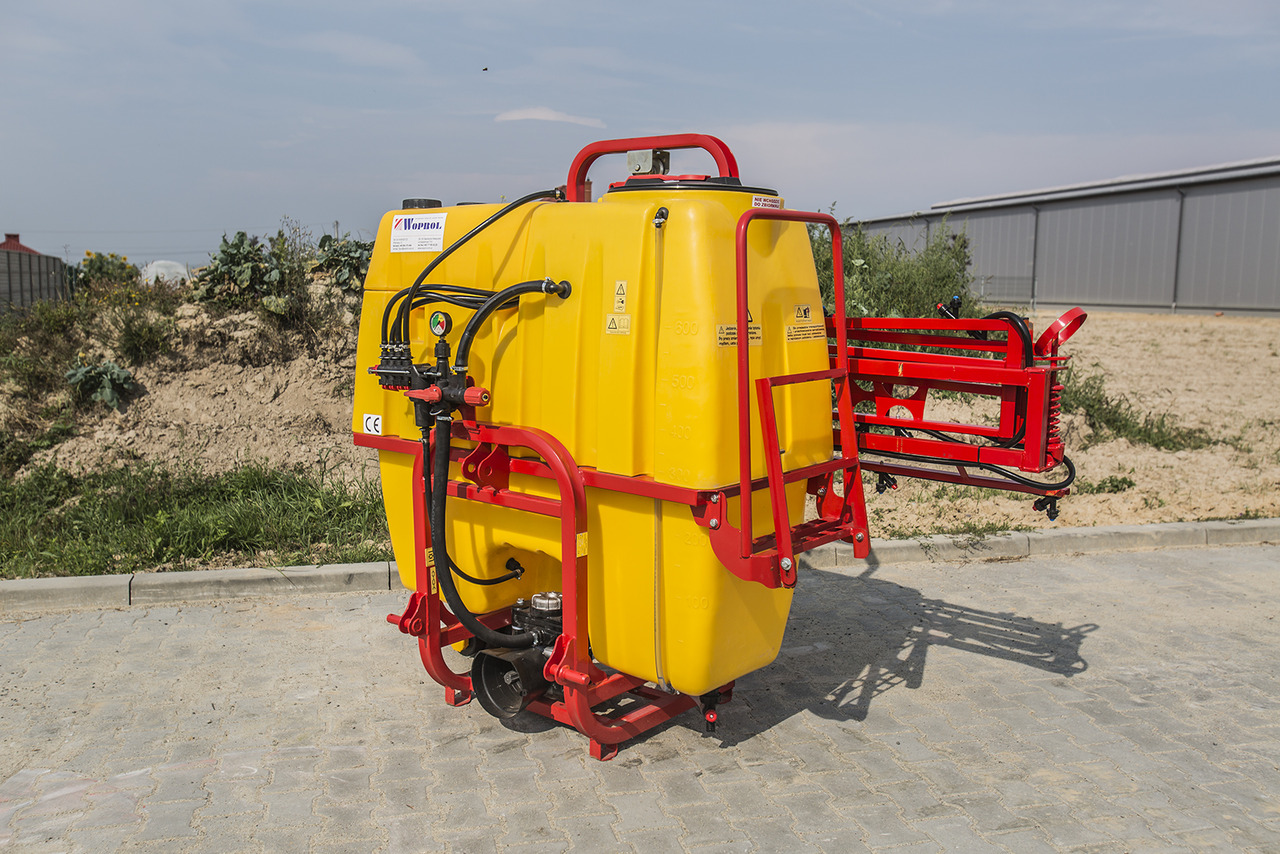 WOPROL Feldspritze / Sprayer / Pulvérisateur / Opryskiwacz 600 L - Nostolaitekiinnitteinen kasvinsuojeluruisku: kuva WOPROL Feldspritze / Sprayer / Pulvérisateur / Opryskiwacz 600 L - Nostolaitekiinnitteinen kasvinsuojeluruisku WOPROL Feldspritze / Sprayer / Pulvérisateur / Opryskiwacz 600 L - Nostolaitekiinnitteinen kasvinsuojeluruisku: kuva WOPROL Feldspritze / Sprayer / Pulvérisateur / Opryskiwacz 600 L - Nostolaitekiinnitteinen kasvinsuojeluruisku