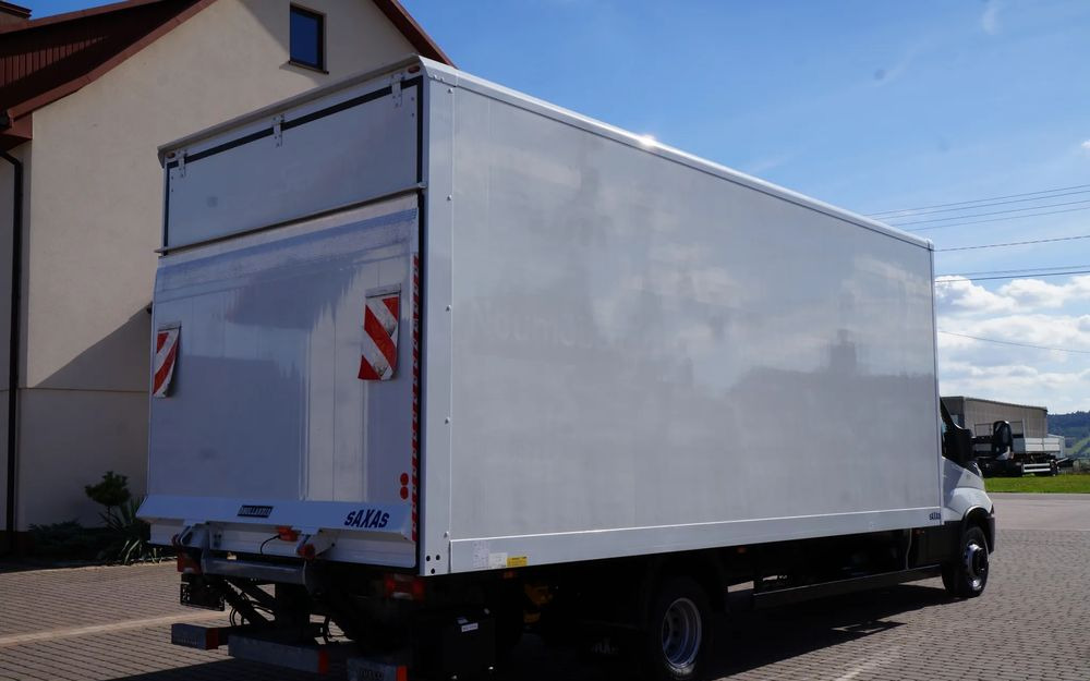 Iveco DAILY 72c18 Automat HI-MATIC Kontener 6 m 117 tys km Wzorowy Stan - Umpikori kuorma-auto: kuva Iveco DAILY 72c18 Automat HI-MATIC Kontener 6 m 117 tys km Wzorowy Stan - Umpikori kuorma-auto Iveco DAILY 72c18 Automat HI-MATIC Kontener 6 m 117 tys km Wzorowy Stan - Umpikori kuorma-auto: kuva Iveco DAILY 72c18 Automat HI-MATIC Kontener 6 m 117 tys km Wzorowy Stan - Umpikori kuorma-auto