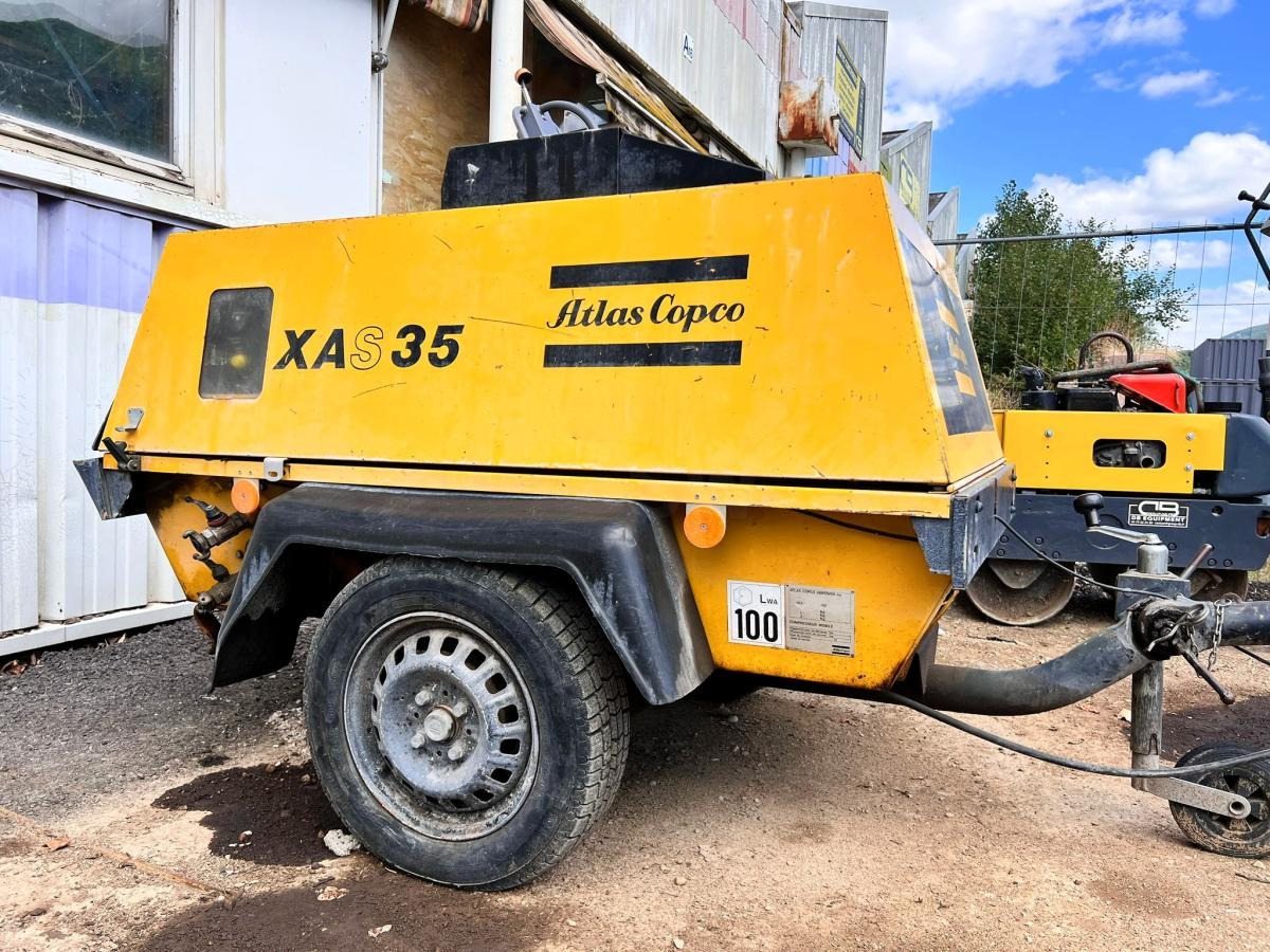 Atlas copco XAS 35 COMPRESSEUR 9BAR SUR REMORQUE (NET DE TVA) - Ilmakompressori: kuva Atlas copco XAS 35 COMPRESSEUR 9BAR SUR REMORQUE (NET DE TVA) - Ilmakompressori Atlas copco XAS 35 COMPRESSEUR 9BAR SUR REMORQUE (NET DE TVA) - Ilmakompressori: kuva Atlas copco XAS 35 COMPRESSEUR 9BAR SUR REMORQUE (NET DE TVA) - Ilmakompressori