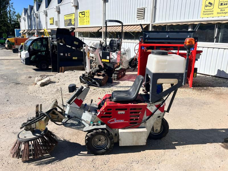 Cochet Balayeuse de désherbage automotrice Gecko (NET DE TVA) - Lakaisukone teollisuuteen: kuva Cochet Balayeuse de désherbage automotrice Gecko (NET DE TVA) - Lakaisukone teollisuuteen Cochet Balayeuse de désherbage automotrice Gecko (NET DE TVA) - Lakaisukone teollisuuteen: kuva Cochet Balayeuse de désherbage automotrice Gecko (NET DE TVA) - Lakaisukone teollisuuteen