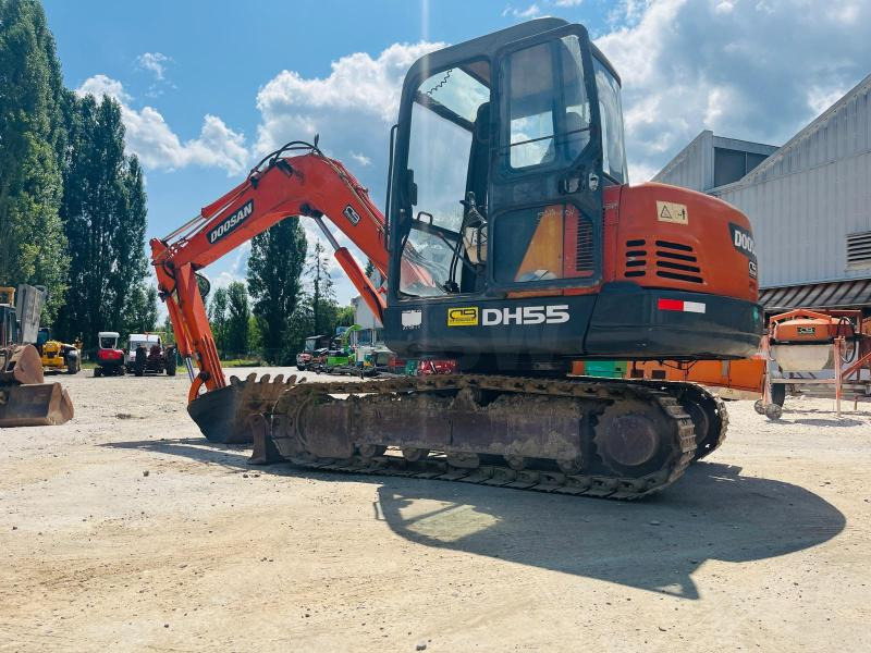 DOOSAN Mini pelle 5t DH55 - Minikuormaaja: kuva DOOSAN Mini pelle 5t DH55 - Minikuormaaja DOOSAN Mini pelle 5t DH55 - Minikuormaaja: kuva DOOSAN Mini pelle 5t DH55 - Minikuormaaja