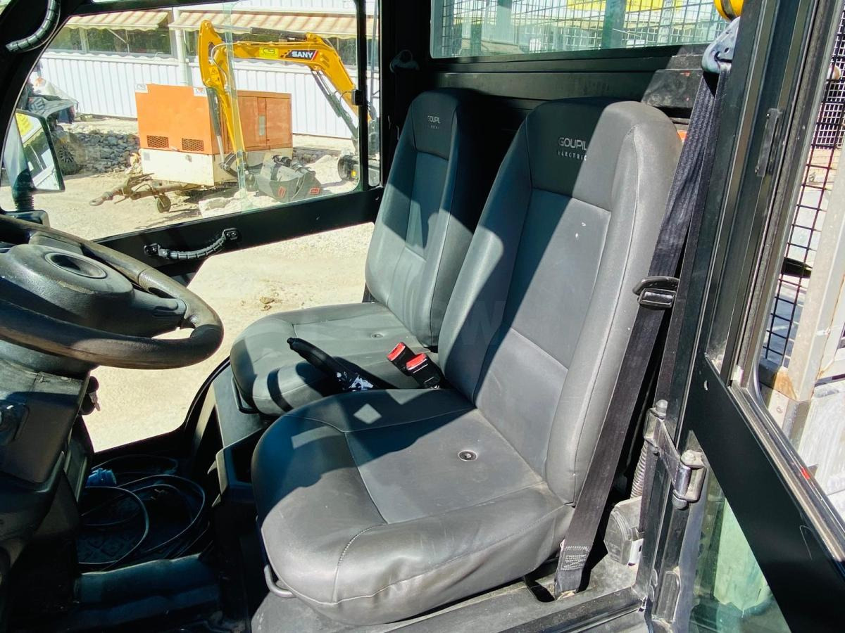 Kippilava-auto, Sähköpakettiauto GOUPIL électrique avec benne basculante (NET DE TVA): kuva Kippilava-auto, Sähköpakettiauto GOUPIL électrique avec benne basculante (NET DE TVA)