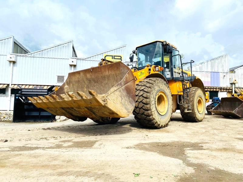 HYUNDAI Chargeuse articulé HL770-7A 23T - Kaivuri-trukki: kuva HYUNDAI Chargeuse articulé HL770-7A 23T - Kaivuri-trukki HYUNDAI Chargeuse articulé HL770-7A 23T - Kaivuri-trukki: kuva HYUNDAI Chargeuse articulé HL770-7A 23T - Kaivuri-trukki