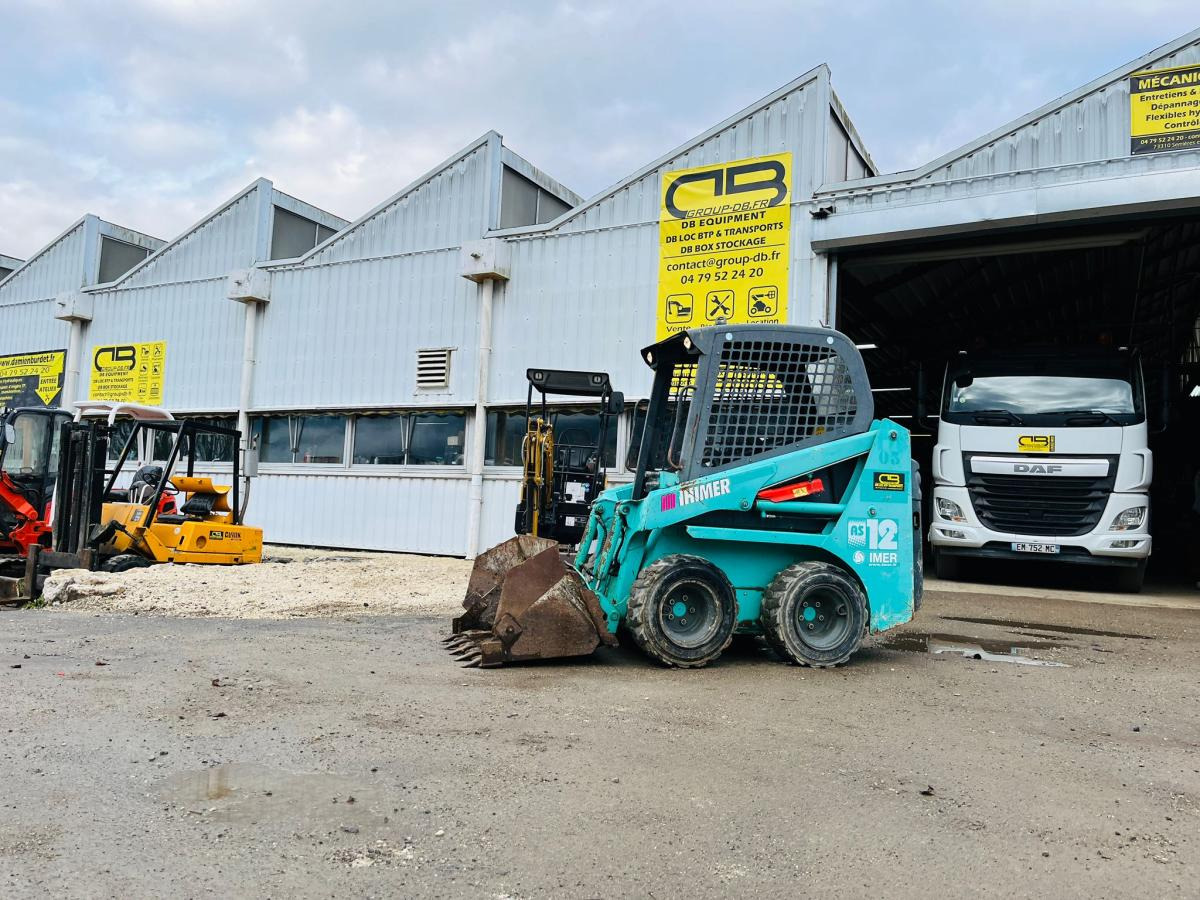 IHIMER Mini Chargeuse AS12 (NET DE TVA) - Liukuohjattu kuormaaja: kuva IHIMER Mini Chargeuse AS12 (NET DE TVA) - Liukuohjattu kuormaaja IHIMER Mini Chargeuse AS12 (NET DE TVA) - Liukuohjattu kuormaaja: kuva IHIMER Mini Chargeuse AS12 (NET DE TVA) - Liukuohjattu kuormaaja