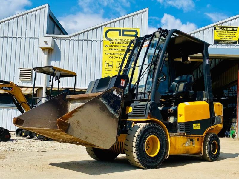 Jcb TLT30D Teletruk - Kurottaja: kuva Jcb TLT30D Teletruk - Kurottaja Jcb TLT30D Teletruk - Kurottaja: kuva Jcb TLT30D Teletruk - Kurottaja