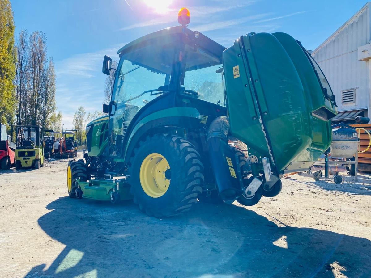 John Deere 2038R avec plateau de coupe et bas de ramassage - Pientraktori: kuva John Deere 2038R avec plateau de coupe et bas de ramassage - Pientraktori John Deere 2038R avec plateau de coupe et bas de ramassage - Pientraktori: kuva John Deere 2038R avec plateau de coupe et bas de ramassage - Pientraktori