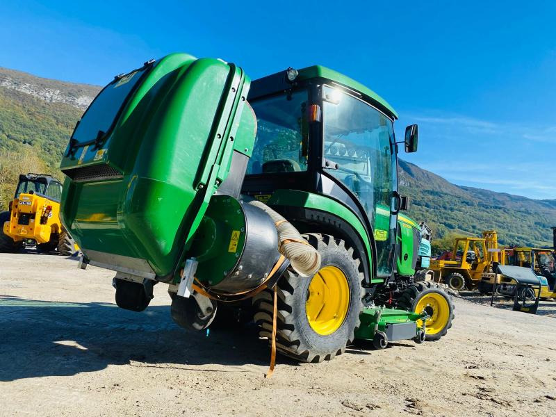 John Deere 2038R avec plateau de coupe et bas de ramassage - Pientraktori: kuva John Deere 2038R avec plateau de coupe et bas de ramassage - Pientraktori John Deere 2038R avec plateau de coupe et bas de ramassage - Pientraktori: kuva John Deere 2038R avec plateau de coupe et bas de ramassage - Pientraktori
