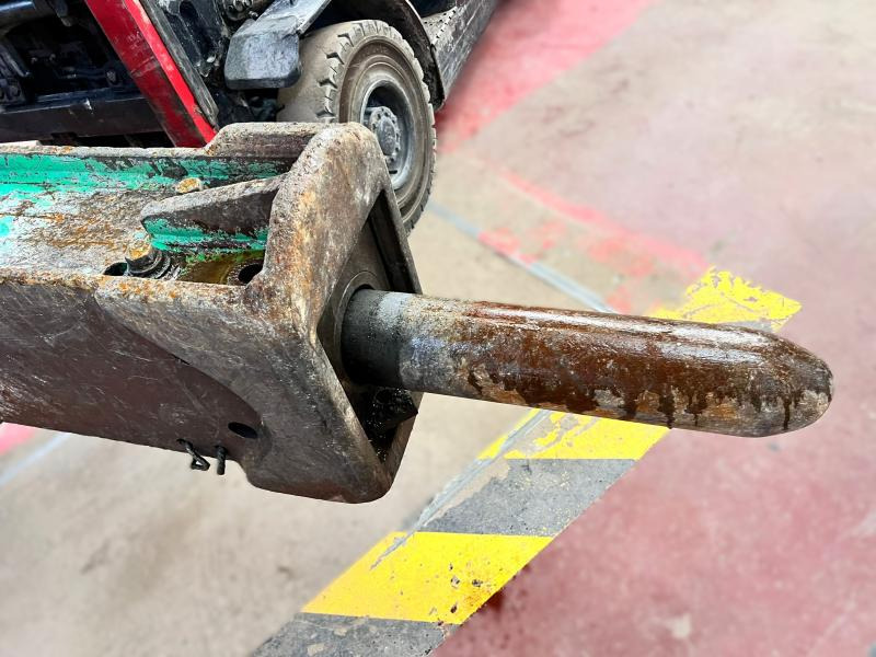 MONTABERT M900 BRH Marteau hydraulique pour 15-25T - Iskuvasara: kuva MONTABERT M900 BRH Marteau hydraulique pour 15-25T - Iskuvasara MONTABERT M900 BRH Marteau hydraulique pour 15-25T - Iskuvasara: kuva MONTABERT M900 BRH Marteau hydraulique pour 15-25T - Iskuvasara