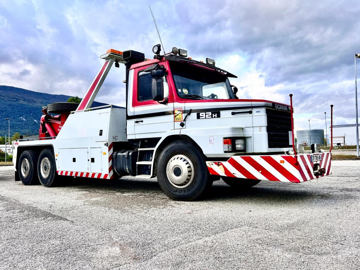Scania 92H TORPEDO DEPANNEUSE PL - Hinausauto: kuva Scania 92H TORPEDO DEPANNEUSE PL - Hinausauto Scania 92H TORPEDO DEPANNEUSE PL - Hinausauto: kuva Scania 92H TORPEDO DEPANNEUSE PL - Hinausauto