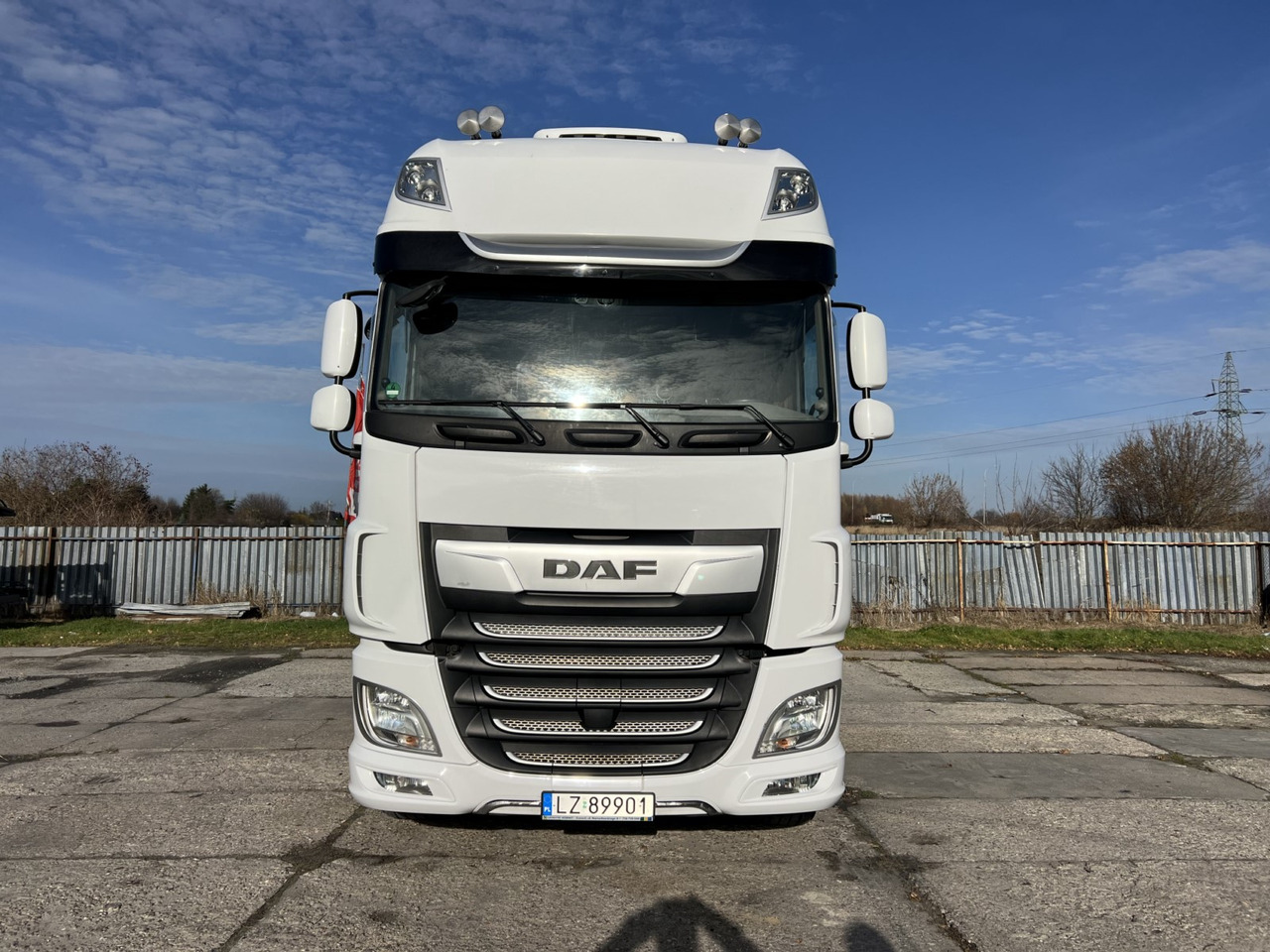 DAF XF530 - Vetopöytäauto: kuva DAF XF530 - Vetopöytäauto DAF XF530 - Vetopöytäauto: kuva DAF XF530 - Vetopöytäauto