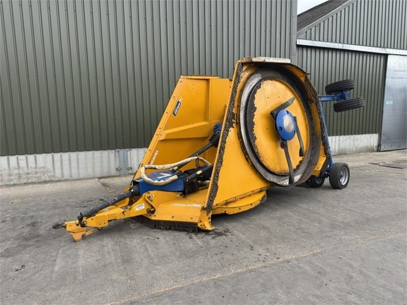 Bomford Triwing 6000 Topper - Kesantomurskain/ Vesakkomurskain: kuva Bomford Triwing 6000 Topper - Kesantomurskain/ Vesakkomurskain Bomford Triwing 6000 Topper - Kesantomurskain/ Vesakkomurskain: kuva Bomford Triwing 6000 Topper - Kesantomurskain/ Vesakkomurskain