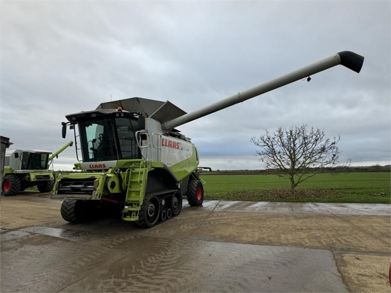 Claas Lexion 600TT c/w V1200 Header - Lisävarusteet - sadonkorjuukone: kuva Claas Lexion 600TT c/w V1200 Header - Lisävarusteet - sadonkorjuukone Claas Lexion 600TT c/w V1200 Header - Lisävarusteet - sadonkorjuukone: kuva Claas Lexion 600TT c/w V1200 Header - Lisävarusteet - sadonkorjuukone