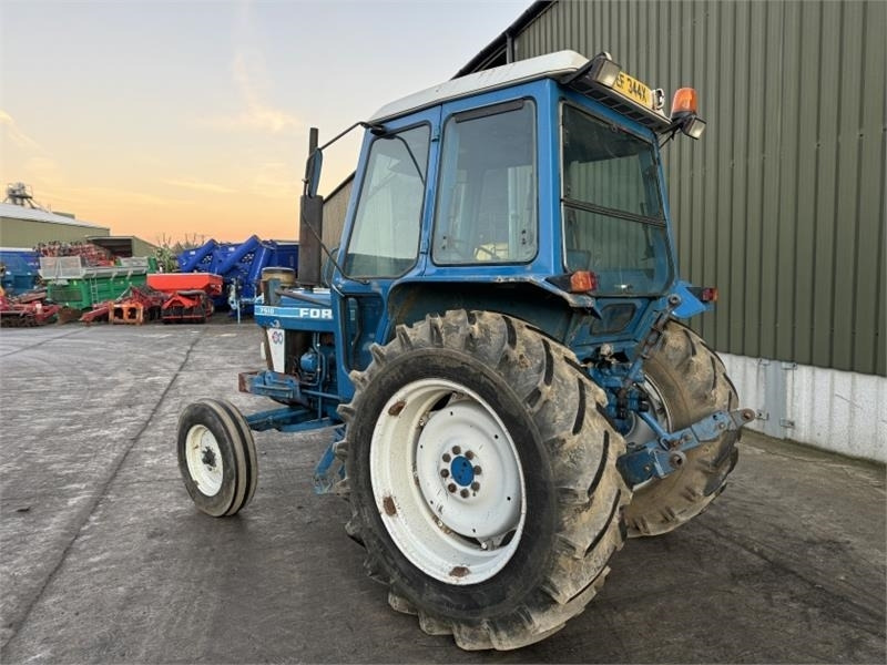 Ford Ford 7610 2wd - Traktori: kuva Ford Ford 7610 2wd - Traktori Ford Ford 7610 2wd - Traktori: kuva Ford Ford 7610 2wd - Traktori