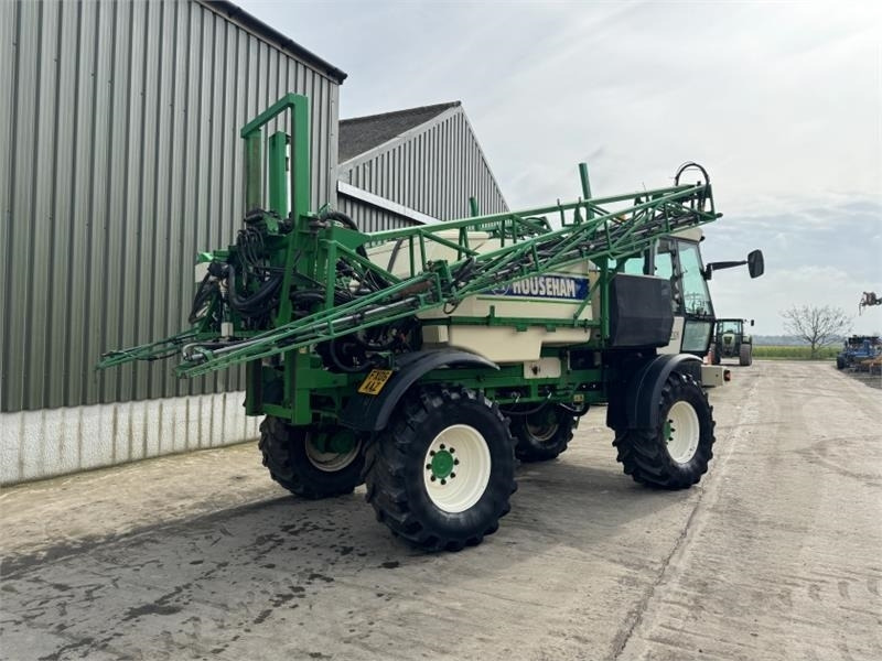 Househam Air Ride 3000L Self Propelled Sprayer - Nostolaitekiinnitteinen kasvinsuojeluruisku: kuva Househam Air Ride 3000L Self Propelled Sprayer - Nostolaitekiinnitteinen kasvinsuojeluruisku Househam Air Ride 3000L Self Propelled Sprayer - Nostolaitekiinnitteinen kasvinsuojeluruisku: kuva Househam Air Ride 3000L Self Propelled Sprayer - Nostolaitekiinnitteinen kasvinsuojeluruisku