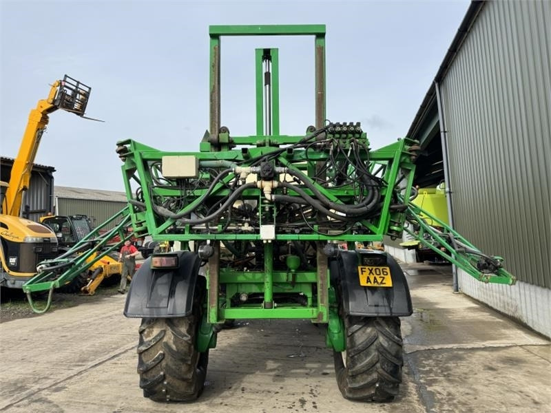 Househam Air Ride 3000L Self Propelled Sprayer - Nostolaitekiinnitteinen kasvinsuojeluruisku: kuva Househam Air Ride 3000L Self Propelled Sprayer - Nostolaitekiinnitteinen kasvinsuojeluruisku Househam Air Ride 3000L Self Propelled Sprayer - Nostolaitekiinnitteinen kasvinsuojeluruisku: kuva Househam Air Ride 3000L Self Propelled Sprayer - Nostolaitekiinnitteinen kasvinsuojeluruisku