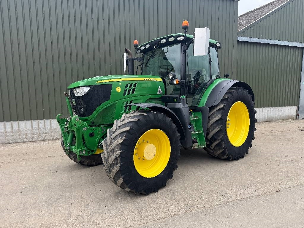 John Deere 6155 R - Traktori: kuva John Deere 6155 R - Traktori John Deere 6155 R - Traktori: kuva John Deere 6155 R - Traktori