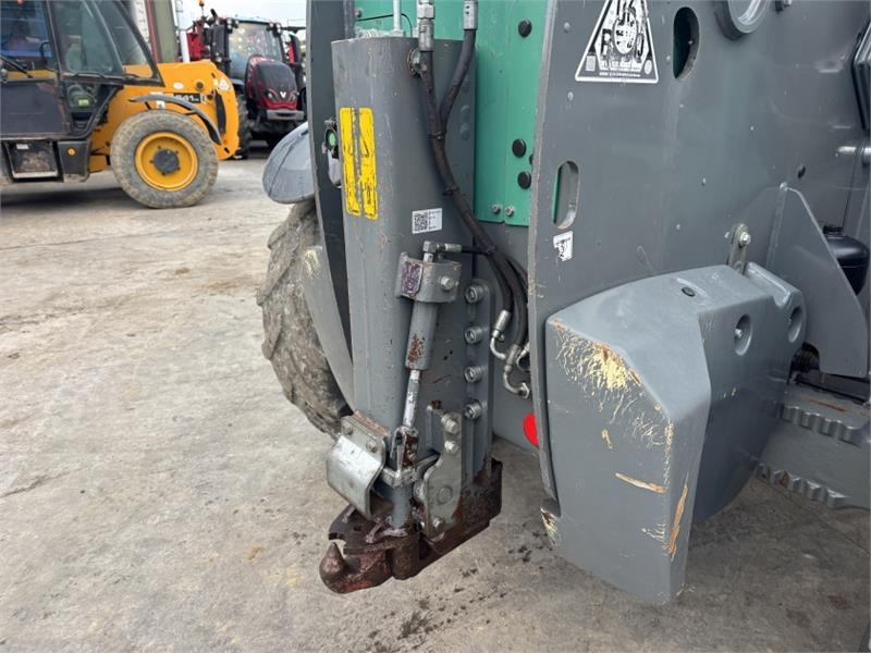 Kramer KT 407 Pickup Hitch and Headstock - Kurottaja: kuva Kramer KT 407 Pickup Hitch and Headstock - Kurottaja Kramer KT 407 Pickup Hitch and Headstock - Kurottaja: kuva Kramer KT 407 Pickup Hitch and Headstock - Kurottaja