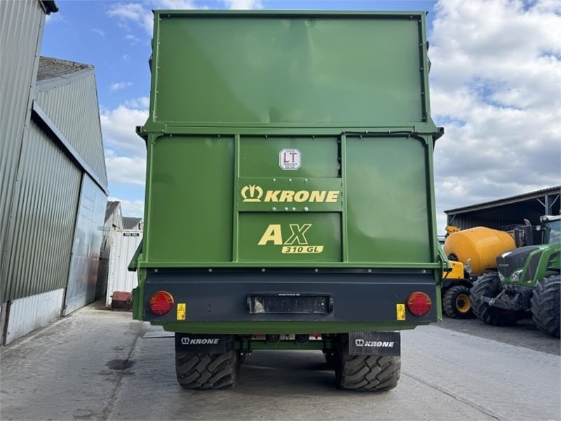 Krone Krone AX 310 HL Forage Wagon - Silppurivaunu: kuva Krone Krone AX 310 HL Forage Wagon - Silppurivaunu Krone Krone AX 310 HL Forage Wagon - Silppurivaunu: kuva Krone Krone AX 310 HL Forage Wagon - Silppurivaunu