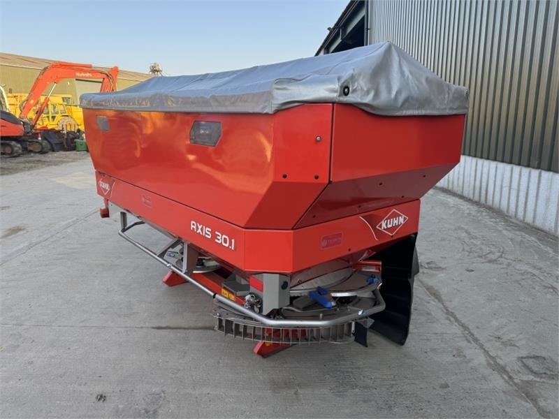 Kuhn Kuhn Axis 30.1 Fert Spreader - Lannoitteenlevitin: kuva Kuhn Kuhn Axis 30.1 Fert Spreader - Lannoitteenlevitin Kuhn Kuhn Axis 30.1 Fert Spreader - Lannoitteenlevitin: kuva Kuhn Kuhn Axis 30.1 Fert Spreader - Lannoitteenlevitin