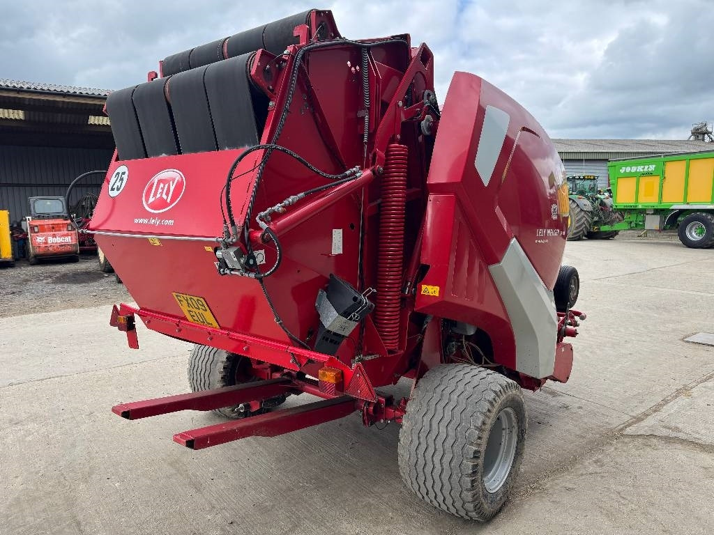 Lely Welger RP445 - Pyöröpaalain: kuva Lely Welger RP445 - Pyöröpaalain Lely Welger RP445 - Pyöröpaalain: kuva Lely Welger RP445 - Pyöröpaalain