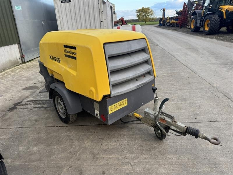 Atlas Copco XAS 68 Trailed Compressor  - Maatalouskoneet: kuva Atlas Copco XAS 68 Trailed Compressor  - Maatalouskoneet Atlas Copco XAS 68 Trailed Compressor  - Maatalouskoneet: kuva Atlas Copco XAS 68 Trailed Compressor  - Maatalouskoneet