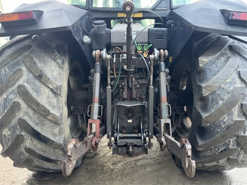 Massey Ferguson 8130 Dynashift - Traktori: kuva Massey Ferguson 8130 Dynashift - Traktori Massey Ferguson 8130 Dynashift - Traktori: kuva Massey Ferguson 8130 Dynashift - Traktori