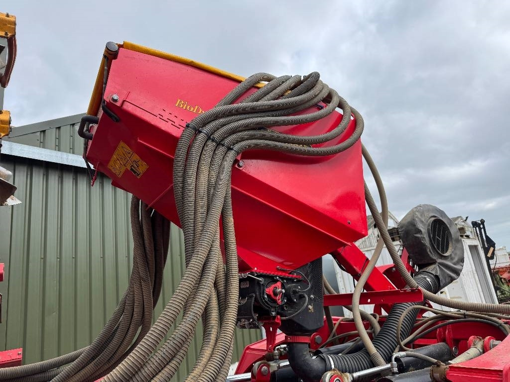 Vaderstad Bio Drill 360 - Kylvökone: kuva Vaderstad Bio Drill 360 - Kylvökone Vaderstad Bio Drill 360 - Kylvökone: kuva Vaderstad Bio Drill 360 - Kylvökone