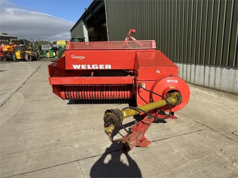Welger West Mac AP630 Square Baler - Kanttipaalain: kuva Welger West Mac AP630 Square Baler - Kanttipaalain Welger West Mac AP630 Square Baler - Kanttipaalain: kuva Welger West Mac AP630 Square Baler - Kanttipaalain