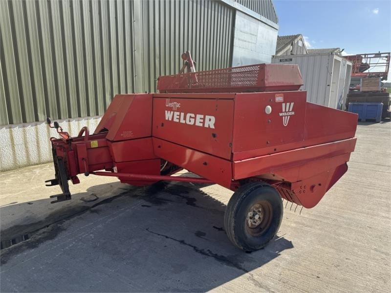 Welger West Mac AP630 Square Baler - Kanttipaalain: kuva Welger West Mac AP630 Square Baler - Kanttipaalain Welger West Mac AP630 Square Baler - Kanttipaalain: kuva Welger West Mac AP630 Square Baler - Kanttipaalain