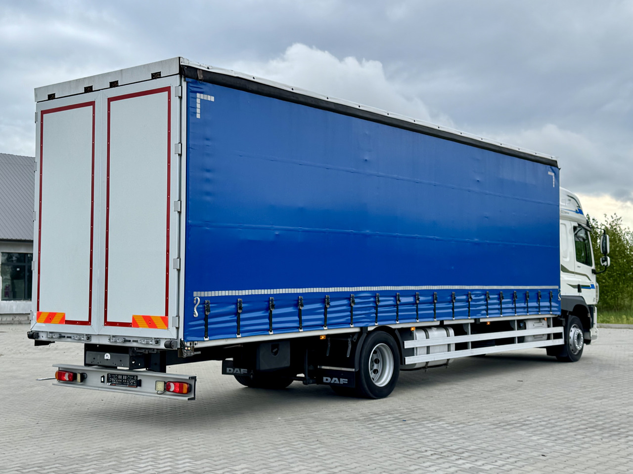 DAF CF 320 / FIRANKA / 24 EUROPALETY / SYPIALKA / AUTOMAT / KLIMA POSTOJOWA / 2017 ROK - Pressukapelli kuorma-auto: kuva DAF CF 320 / FIRANKA / 24 EUROPALETY / SYPIALKA / AUTOMAT / KLIMA POSTOJOWA / 2017 ROK - Pressukapelli kuorma-auto DAF CF 320 / FIRANKA / 24 EUROPALETY / SYPIALKA / AUTOMAT / KLIMA POSTOJOWA / 2017 ROK - Pressukapelli kuorma-auto: kuva DAF CF 320 / FIRANKA / 24 EUROPALETY / SYPIALKA / AUTOMAT / KLIMA POSTOJOWA / 2017 ROK - Pressukapelli kuorma-auto