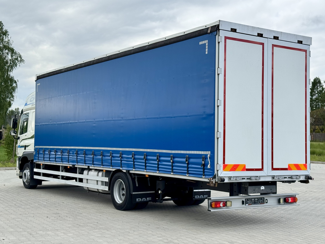 DAF CF 320 / FIRANKA / 24 EUROPALETY / SYPIALKA / AUTOMAT / KLIMA POSTOJOWA / 2017 ROK - Pressukapelli kuorma-auto: kuva DAF CF 320 / FIRANKA / 24 EUROPALETY / SYPIALKA / AUTOMAT / KLIMA POSTOJOWA / 2017 ROK - Pressukapelli kuorma-auto DAF CF 320 / FIRANKA / 24 EUROPALETY / SYPIALKA / AUTOMAT / KLIMA POSTOJOWA / 2017 ROK - Pressukapelli kuorma-auto: kuva DAF CF 320 / FIRANKA / 24 EUROPALETY / SYPIALKA / AUTOMAT / KLIMA POSTOJOWA / 2017 ROK - Pressukapelli kuorma-auto
