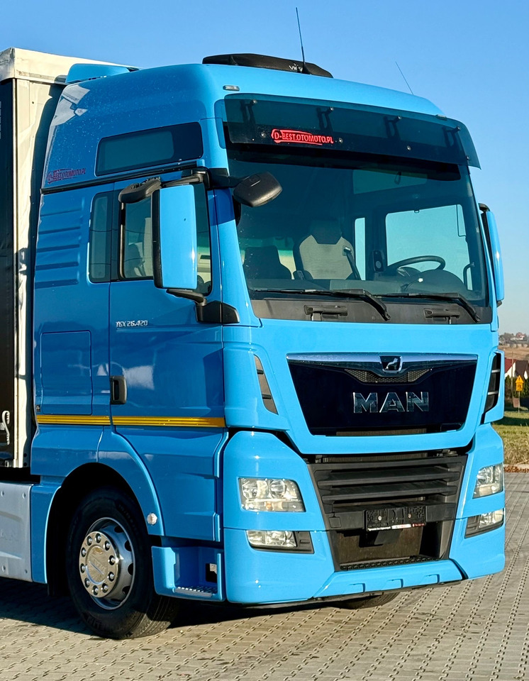 MAN TGX 26.420 / FIRANKA / WINDA / 23 EUROPALETY / 6x2 / AUTOMAT / EURO 6 / OŚ PODNOSZONA / DUŻA KABINA / 2019 ROK - Pressukapelli kuorma-auto: kuva MAN TGX 26.420 / FIRANKA / WINDA / 23 EUROPALETY / 6x2 / AUTOMAT / EURO 6 / OŚ PODNOSZONA / DUŻA KABINA / 2019 ROK - Pressukapelli kuorma-auto MAN TGX 26.420 / FIRANKA / WINDA / 23 EUROPALETY / 6x2 / AUTOMAT / EURO 6 / OŚ PODNOSZONA / DUŻA KABINA / 2019 ROK - Pressukapelli kuorma-auto: kuva MAN TGX 26.420 / FIRANKA / WINDA / 23 EUROPALETY / 6x2 / AUTOMAT / EURO 6 / OŚ PODNOSZONA / DUŻA KABINA / 2019 ROK - Pressukapelli kuorma-auto
