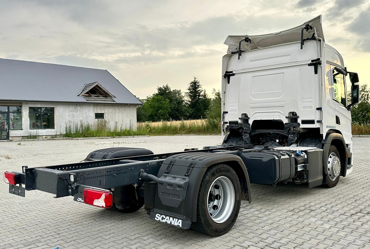 SCANIA P220 / RAMA DO ZABUDOWY / ROZSTAW OSI 3.90 M / SILNIK 6 / WYWROTKA / BECZKA / HAKOWIEC / UTRZYMANIE DRÓG / AUTOMAT / 2019 ROK / NISKI PRZEBIEG - Kuorma-auto alusta: kuva SCANIA P220 / RAMA DO ZABUDOWY / ROZSTAW OSI 3.90 M / SILNIK 6 / WYWROTKA / BECZKA / HAKOWIEC / UTRZYMANIE DRÓG / AUTOMAT / 2019 ROK / NISKI PRZEBIEG - Kuorma-auto alusta SCANIA P220 / RAMA DO ZABUDOWY / ROZSTAW OSI 3.90 M / SILNIK 6 / WYWROTKA / BECZKA / HAKOWIEC / UTRZYMANIE DRÓG / AUTOMAT / 2019 ROK / NISKI PRZEBIEG - Kuorma-auto alusta: kuva SCANIA P220 / RAMA DO ZABUDOWY / ROZSTAW OSI 3.90 M / SILNIK 6 / WYWROTKA / BECZKA / HAKOWIEC / UTRZYMANIE DRÓG / AUTOMAT / 2019 ROK / NISKI PRZEBIEG - Kuorma-auto alusta