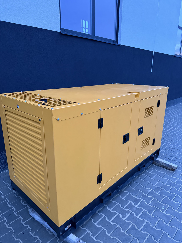 PERKINS 100 kVA / 80 kW - Sähkögeneraattori: kuva PERKINS 100 kVA / 80 kW - Sähkögeneraattori PERKINS 100 kVA / 80 kW - Sähkögeneraattori: kuva PERKINS 100 kVA / 80 kW - Sähkögeneraattori